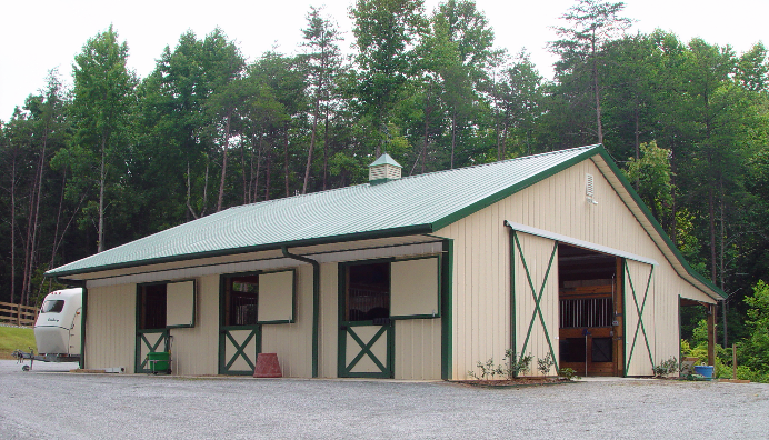 JD Metals Lt. Stone and Green Horse Barn